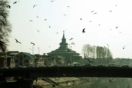 Otoban genişlemesine aşırıya kaçmadan.