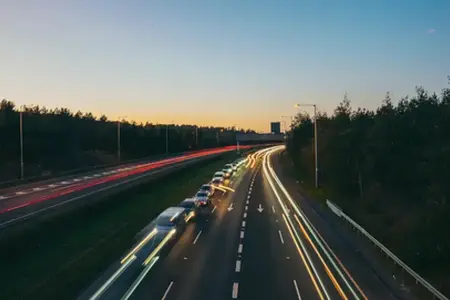 Bucarest-Craiova casi completamente por autopista y carretera rápida: El Ministerio de Transporte ha abierto al tráfico otros 20 km. En total, se puede circular por 92 km de los 121 km. Mañana seguirá otro tramo.