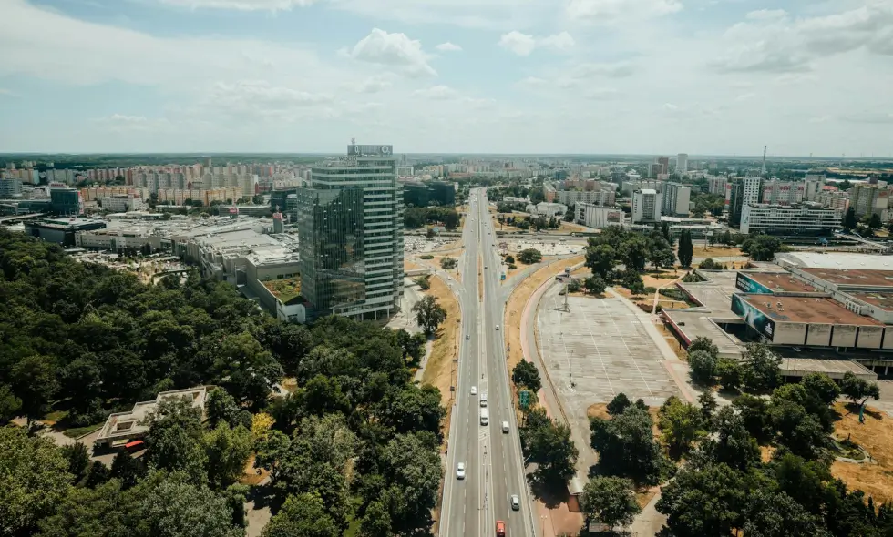 Uporaba slovaških avtocest in nakup e-vinjete v letu 2026