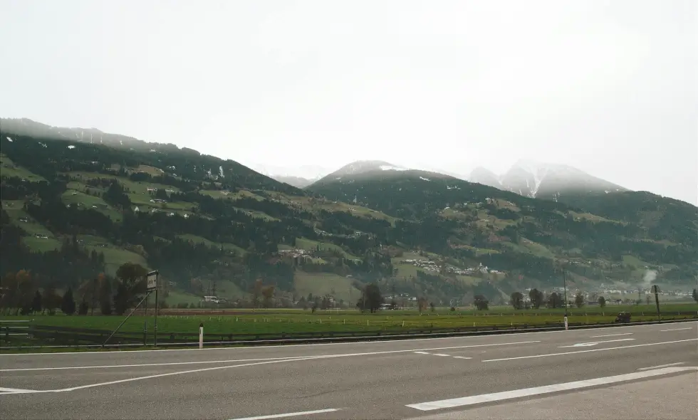 Particularidades de la red de autopistas de Austria y la compra de la viñeta