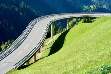 Compra de viñeta para autopistas en Eslovenia en 2024