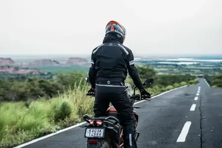 D35 avtocesta se širi. Takšen je videti odsek blizu Svitavy na posnetkih z drona.