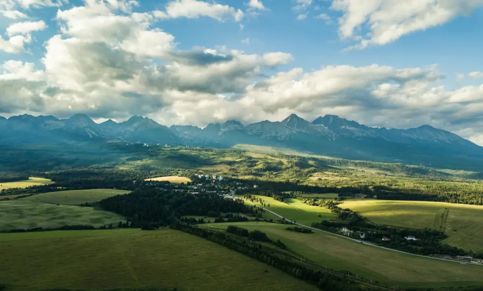 Cestovanie po diaľnici na Slovensku: zážitky na Hornom Uhorsku